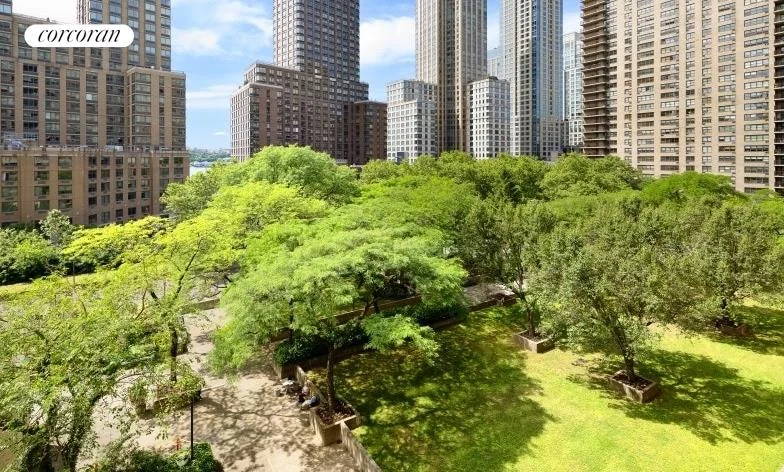 Studio for Sale in Manhattan – New York, NY - 8