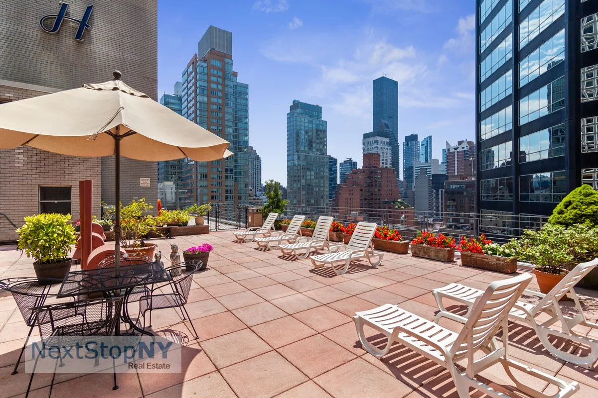 Studio for Sale in Manhattan – New York, NY - 8