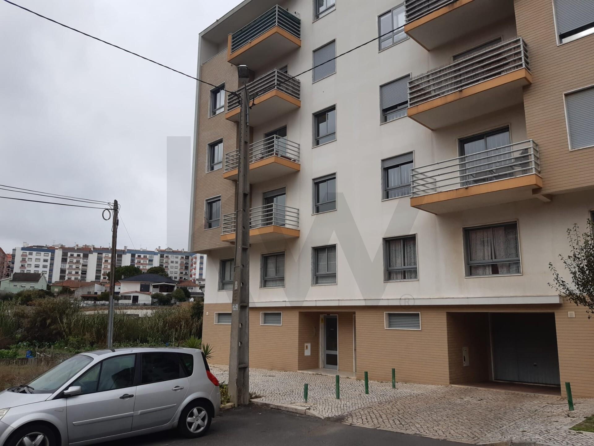 Terreno à Venda em Agualva-Cacém - Lisboa - Portugal - 4