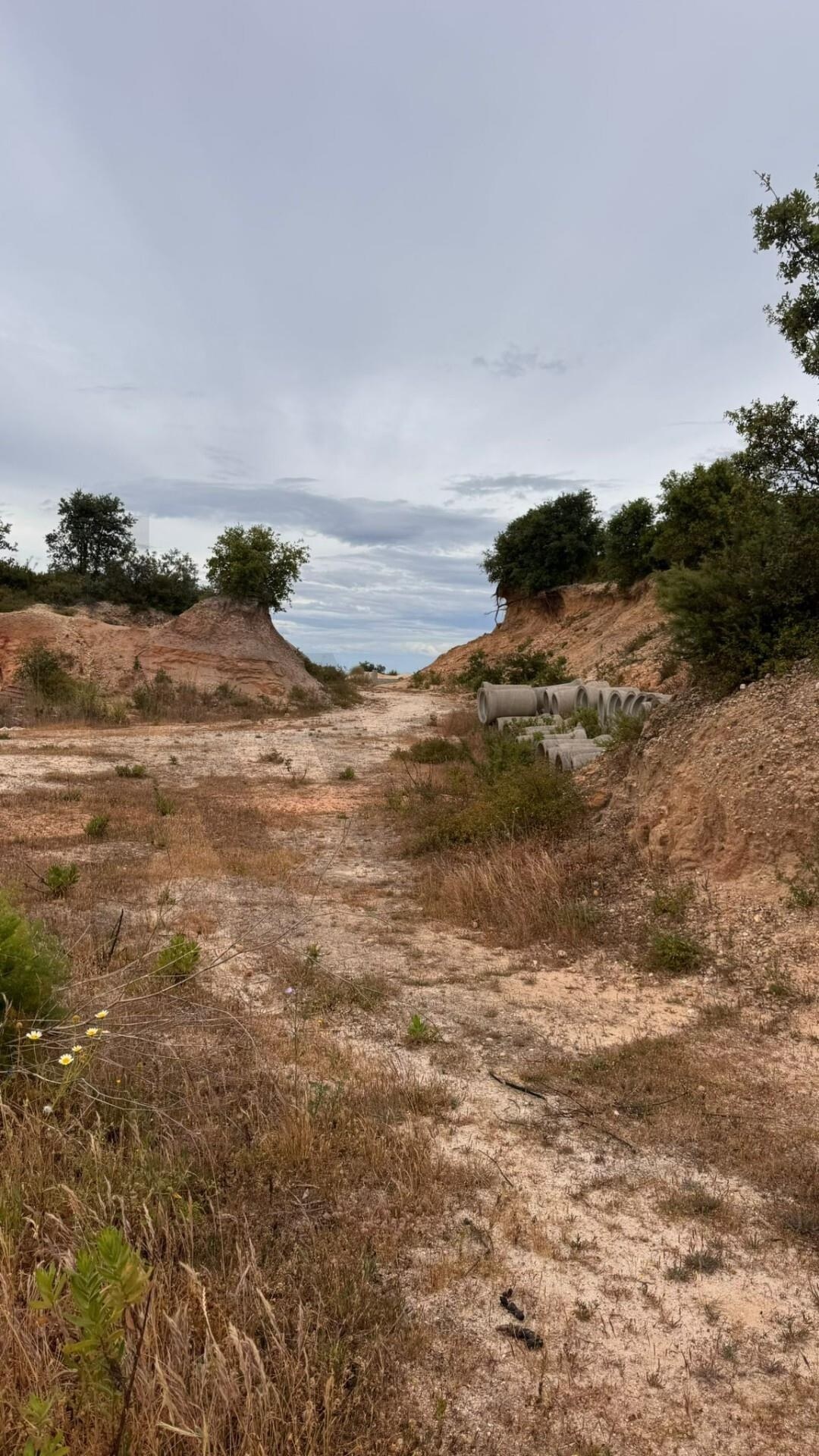 Terreno  à Venda em Almada - Setúbal - Portugal - 3