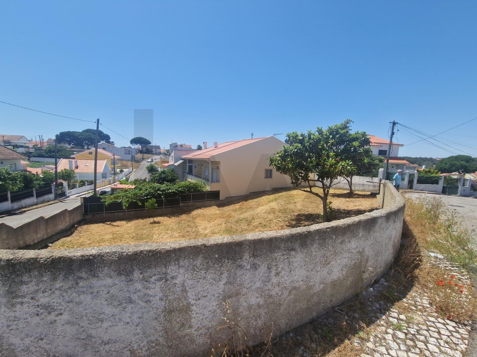 Terreno  à Venda em Almada - Setúbal - Portugal - 5