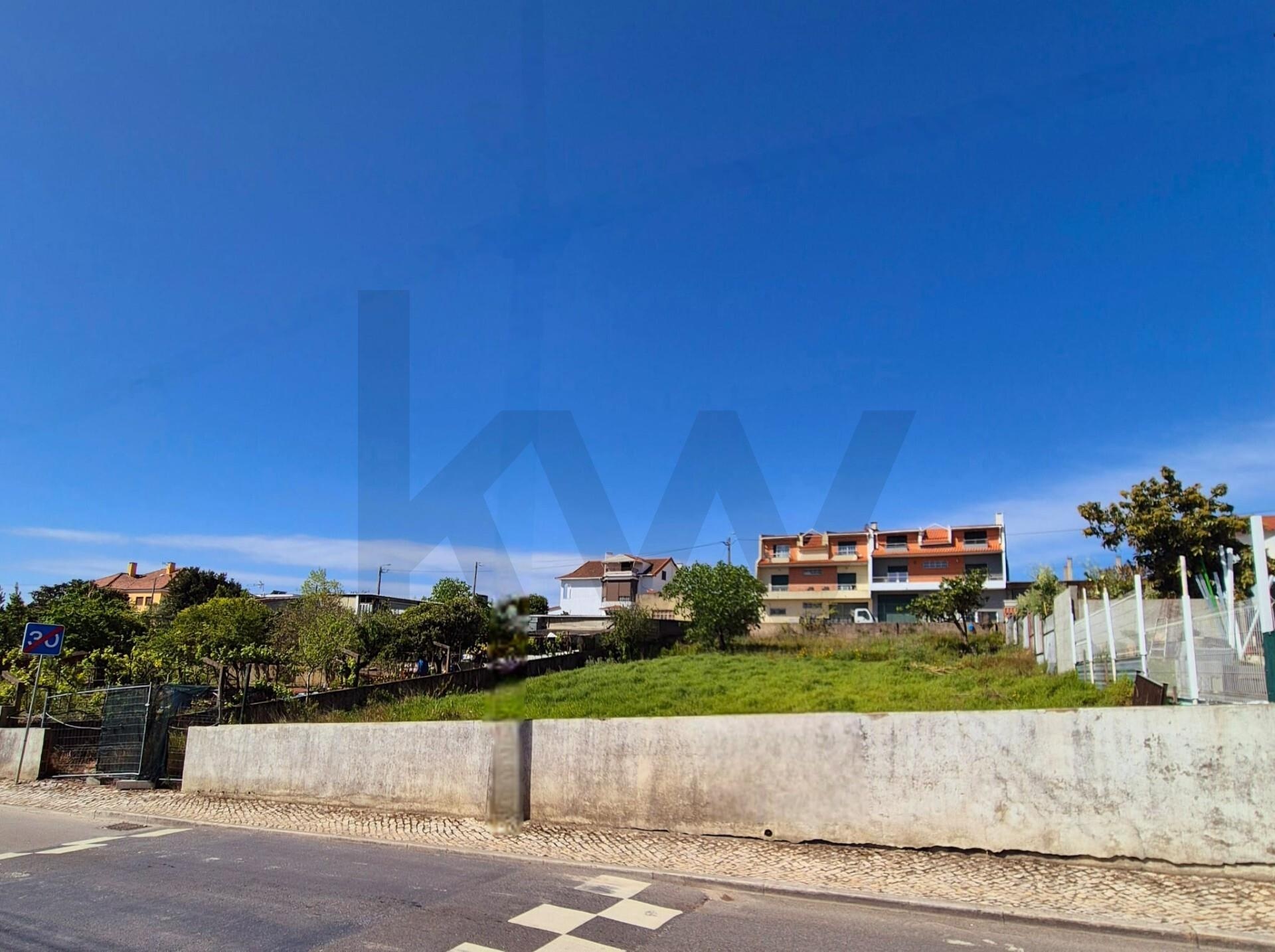 Terreno à Venda em Belas - Lisboa - Portugal - 7