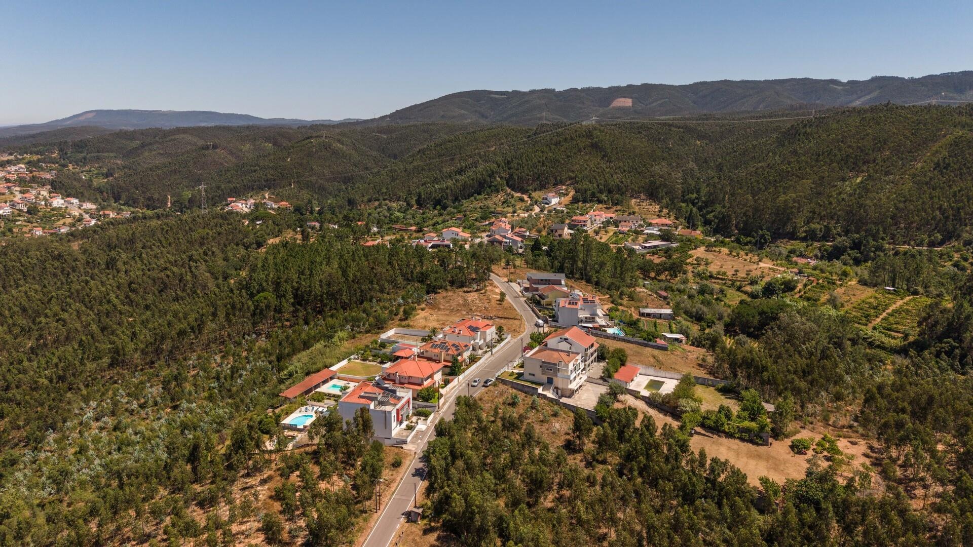 Terreno à Venda em Coimbra - Coimbra - Portugal - 2
