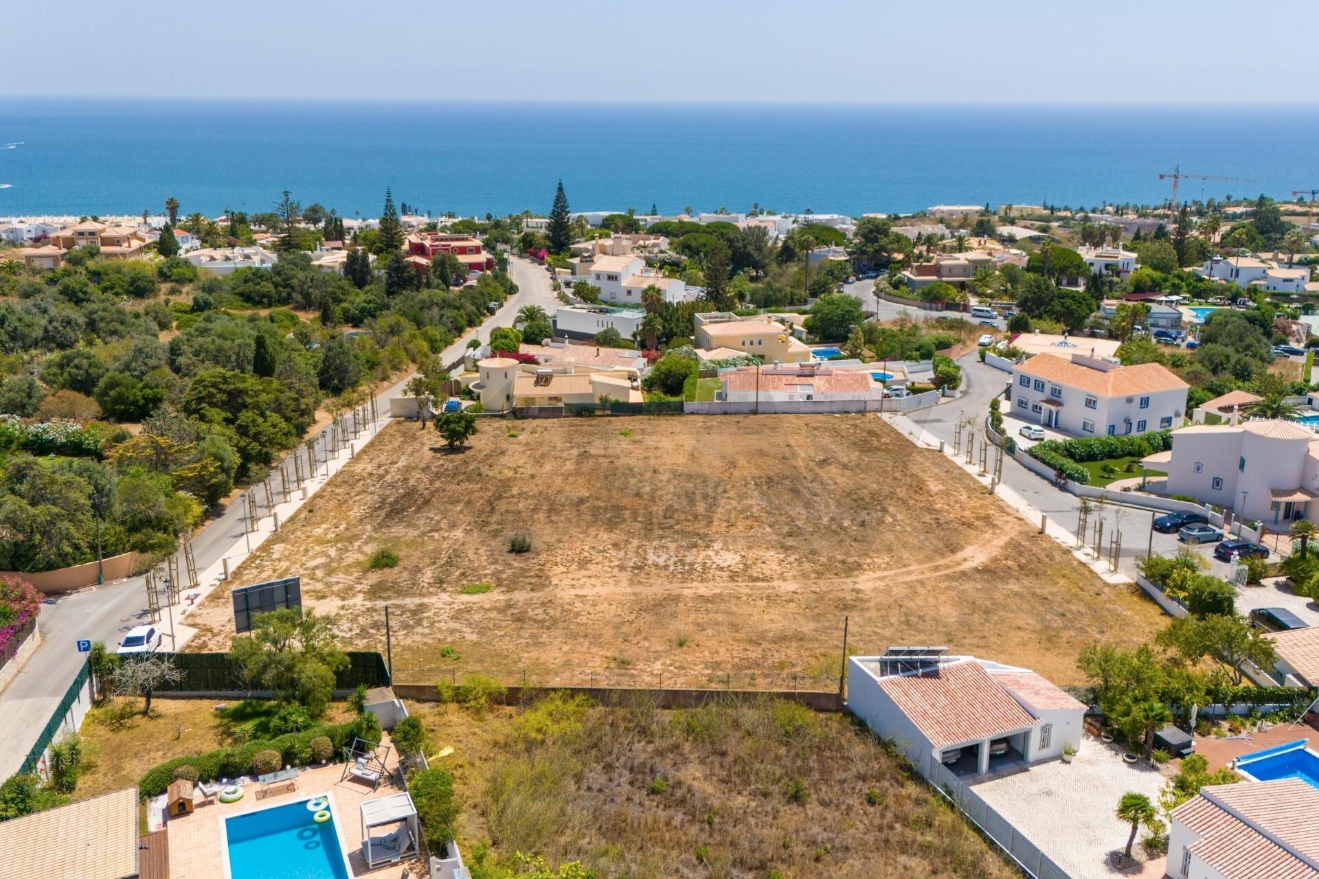 Land Plot for Sale in Praia da Luz - Algarve - Portugal - 4