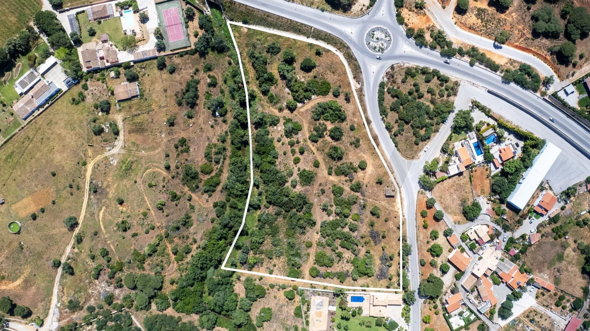 Terreno à Venda em Quarteira - Algarve - Portugal - 4