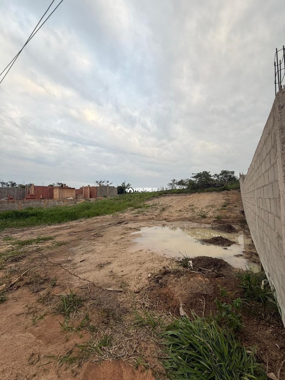 Terreno à Venda em Setiba - Guarapari - Espírito Santo - Brasil - 4