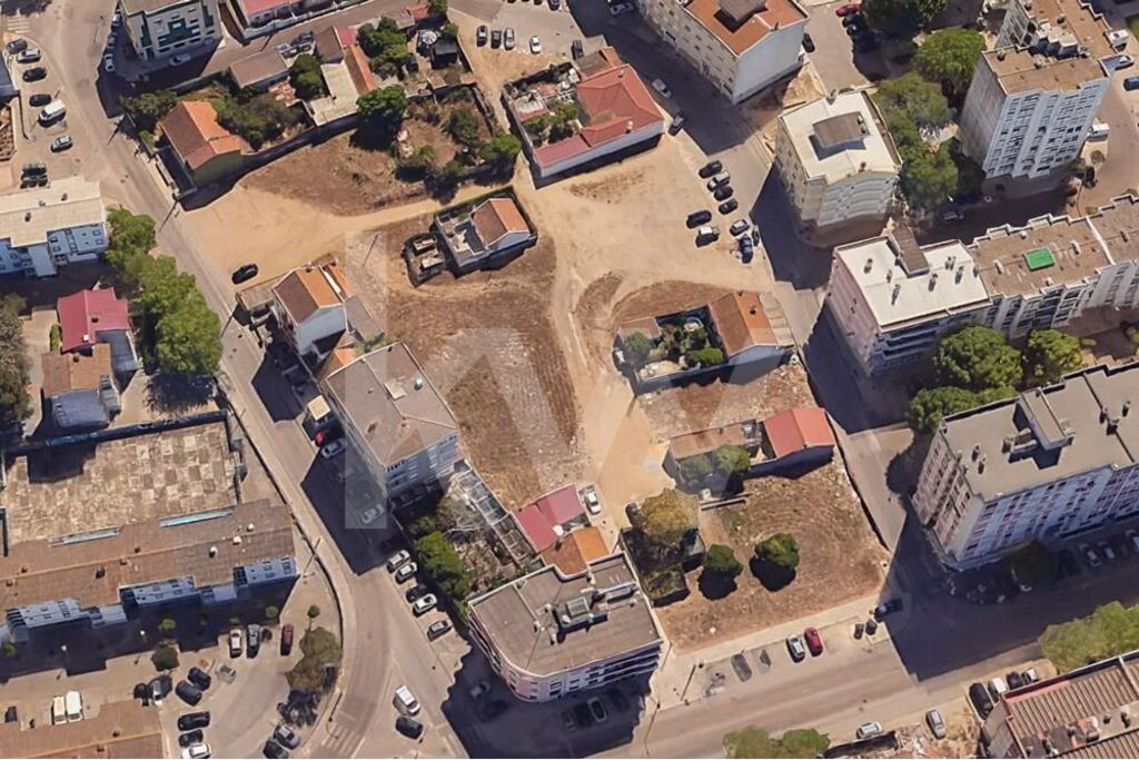 Terreno à Venda em Setúbal - Portugal - 5