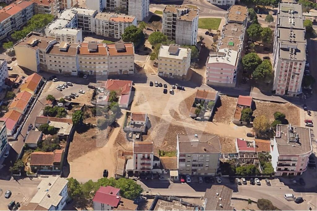 Terreno à Venda em Setúbal - Portugal - 8