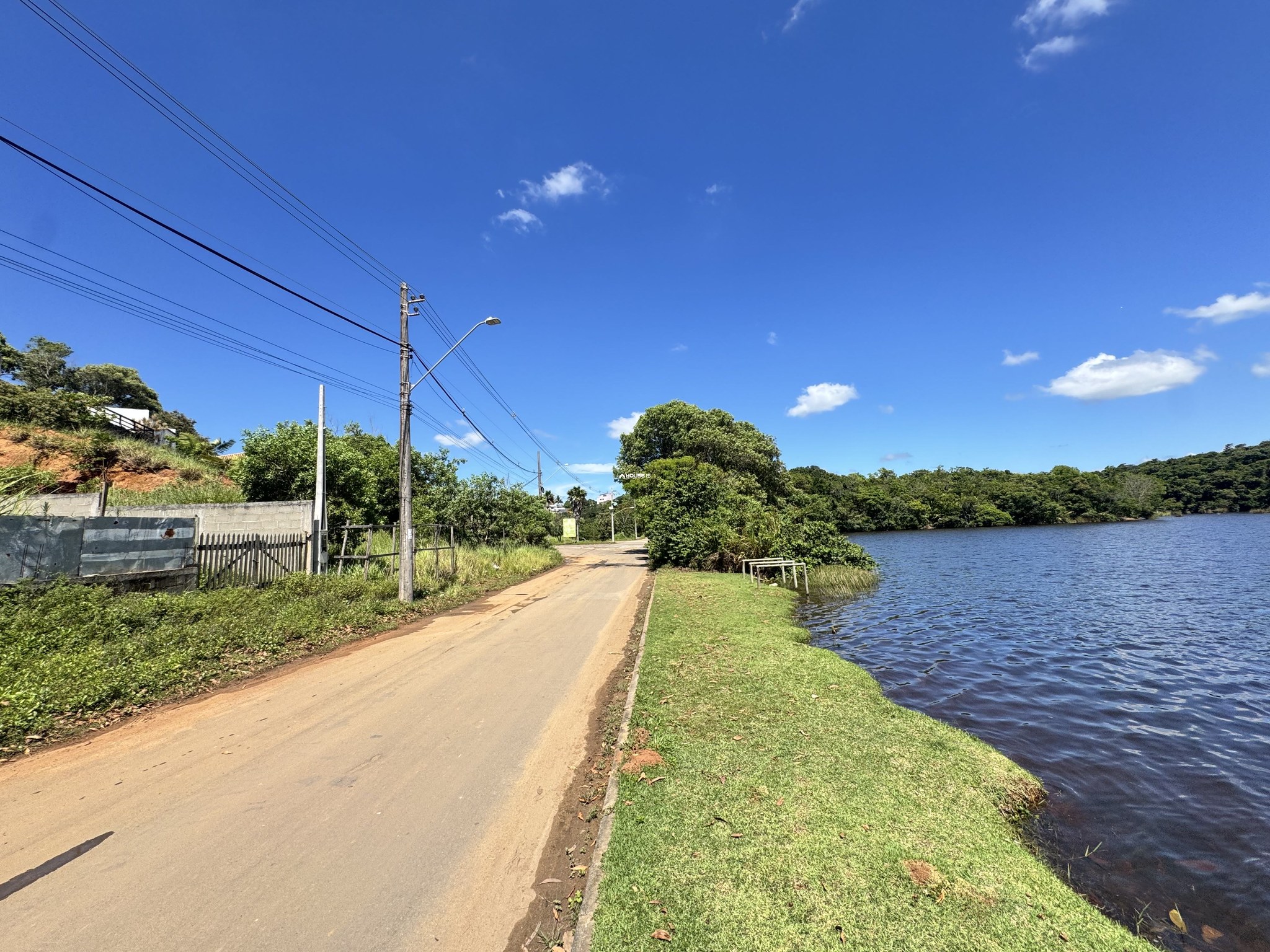 Terreno à Venda na Enseada Azul - Guarapari - Espírito Santo - Brasil - 1