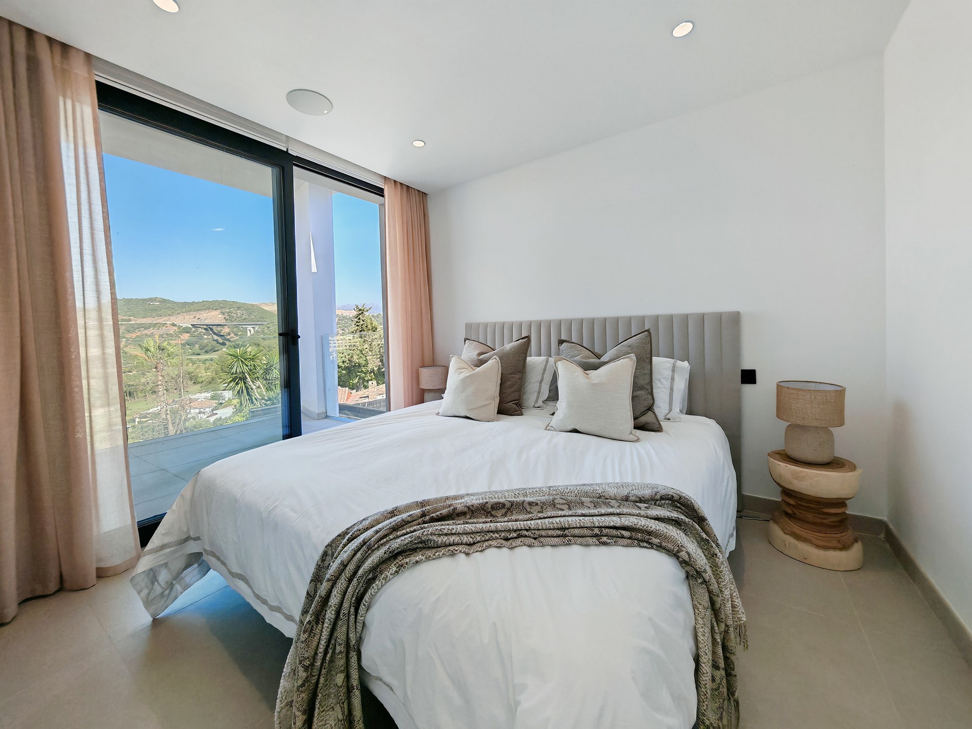 Villa com 5 Quartos à Venda em Estepona - Costa del Sol - 6