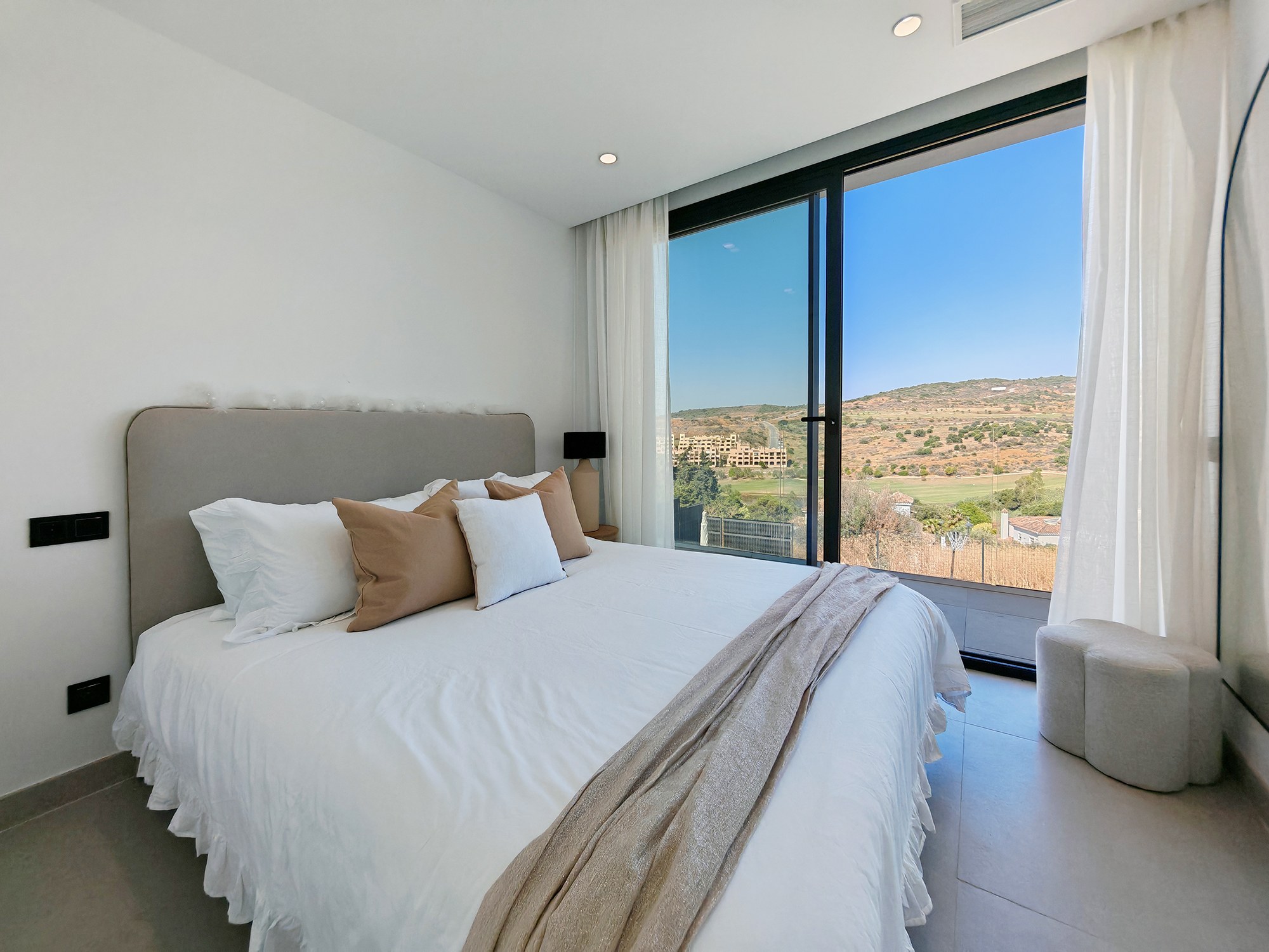 Villa com 5 Quartos à Venda em Estepona - Costa del Sol - 8
