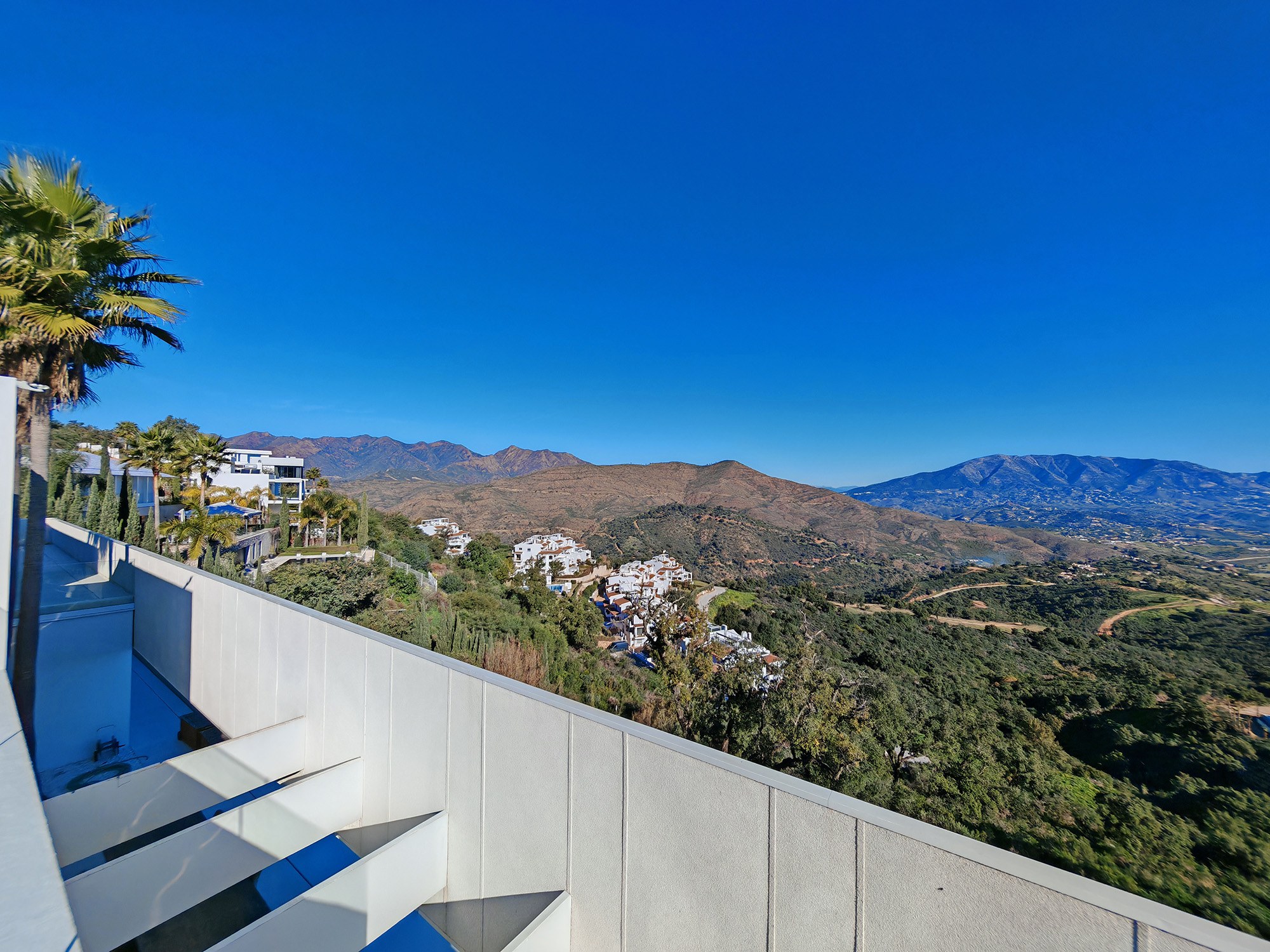Villa Contemporânea com 6 Quartos à Venda em La Mairena, Marbella - 6