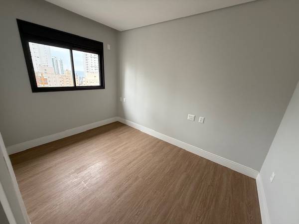 Apartamento à Venda em Balneário Camboriú - Santa Catarina - Brasil
