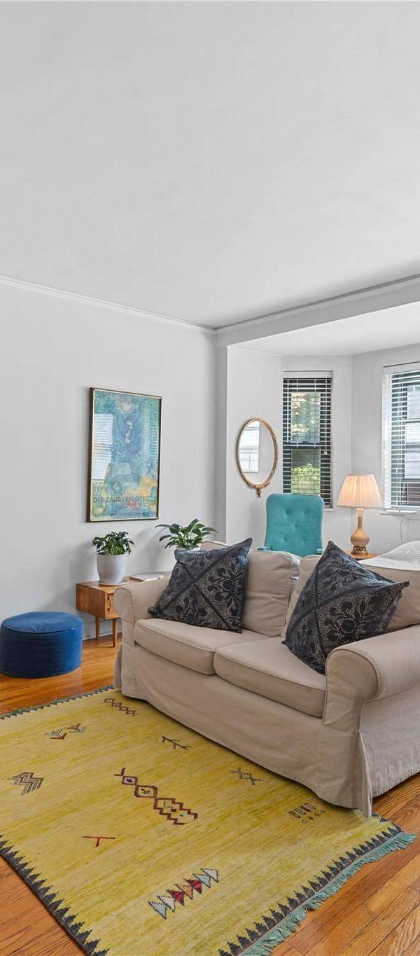 Apartamento à Venda em Jackson Heights - Nova Iorque - EUA
