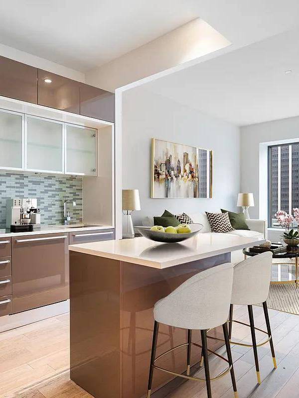Studio Home for Sale in New York - Manhattan - New York - USA