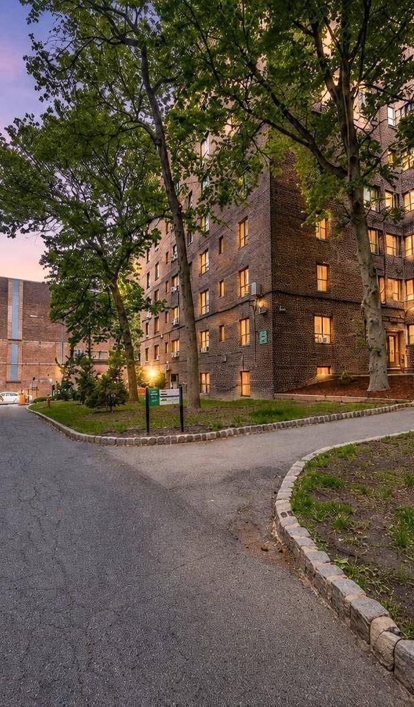 Apartamento de 1 Dormitorio en Venta en Bronx - Nueva York - EE. UU.