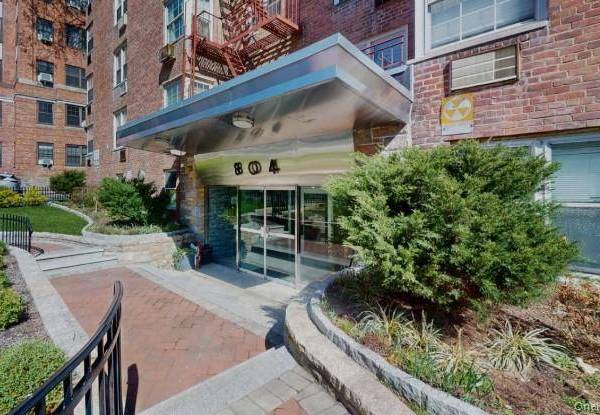 Apartamento com 1 Quartos à Venda em Bronxville - Nova Iorque - EUA