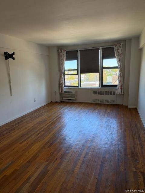 Apartamento com 1 Quartos à Venda em Flushing - Nova Iorque - EUA