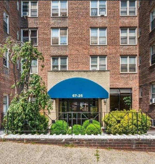 Appartement 1 chambre à Vendre à Forest Hills - New York - USA