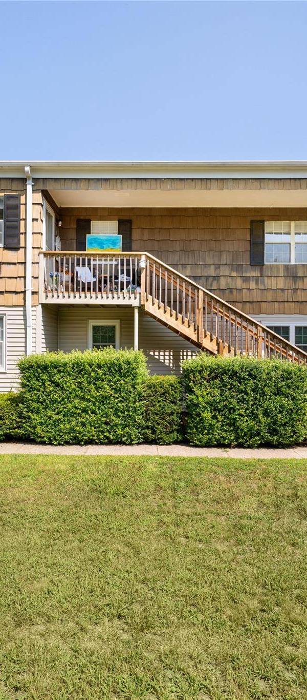 Apartamento de 1 Dormitorio en Venta en Hampton Bays - Nueva York - EE. UU.