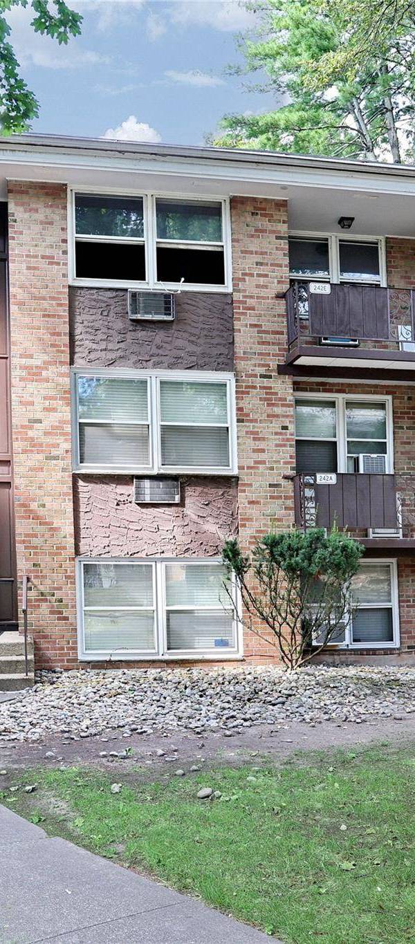Apartamento com 1 Quartos à Venda em Monsey - Nova Iorque - EUA