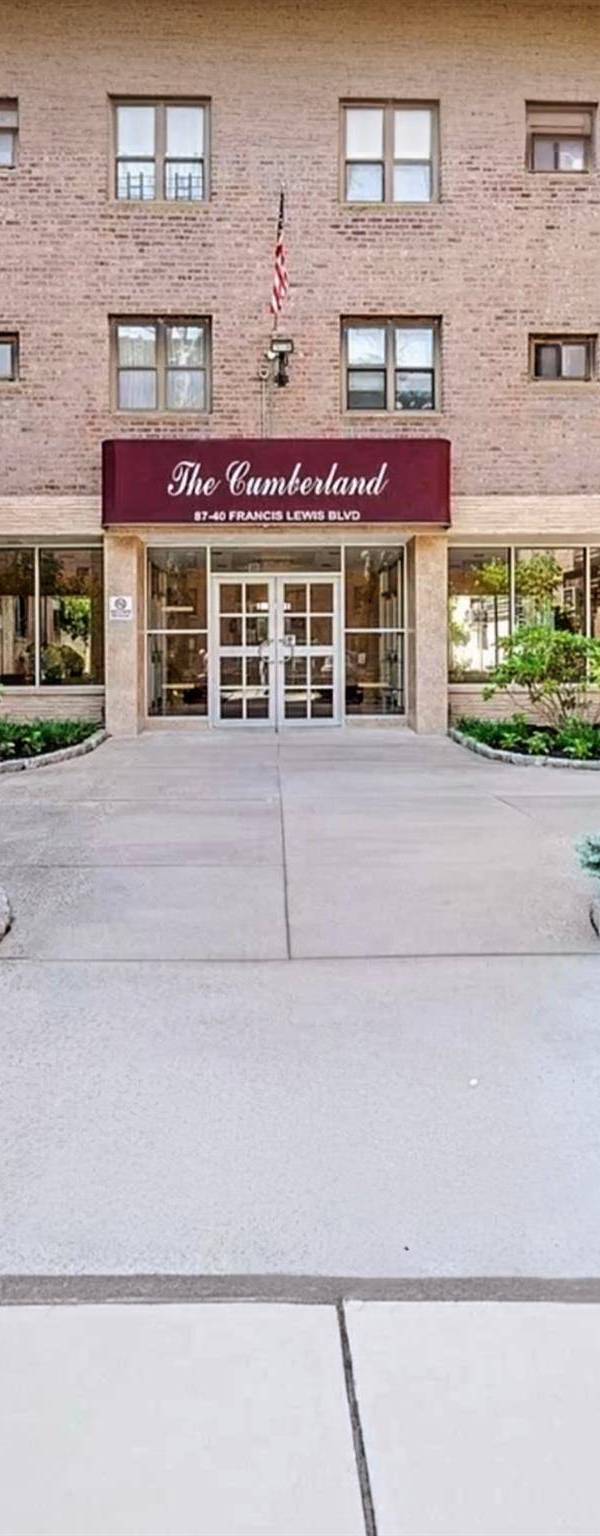 Apartamento com 1 Quartos à Venda em Queens Village - Nova Iorque - EUA
