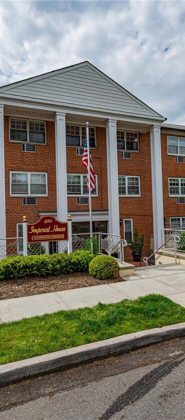 Apartamento com 1 Quartos à Venda em Rockville Centre - Nova Iorque - EUA