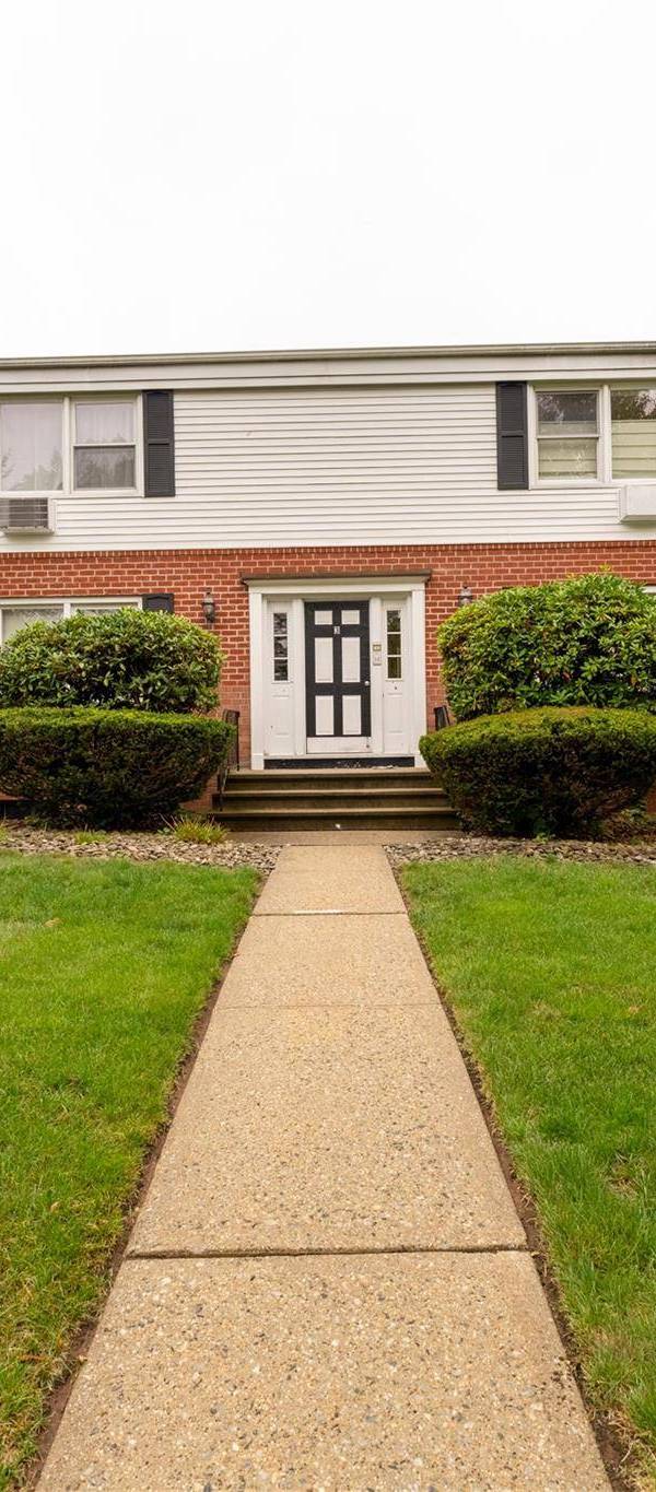 Apartamento con 1 Dormitorio en Venta en Suffern - Nueva York - EE. UU.