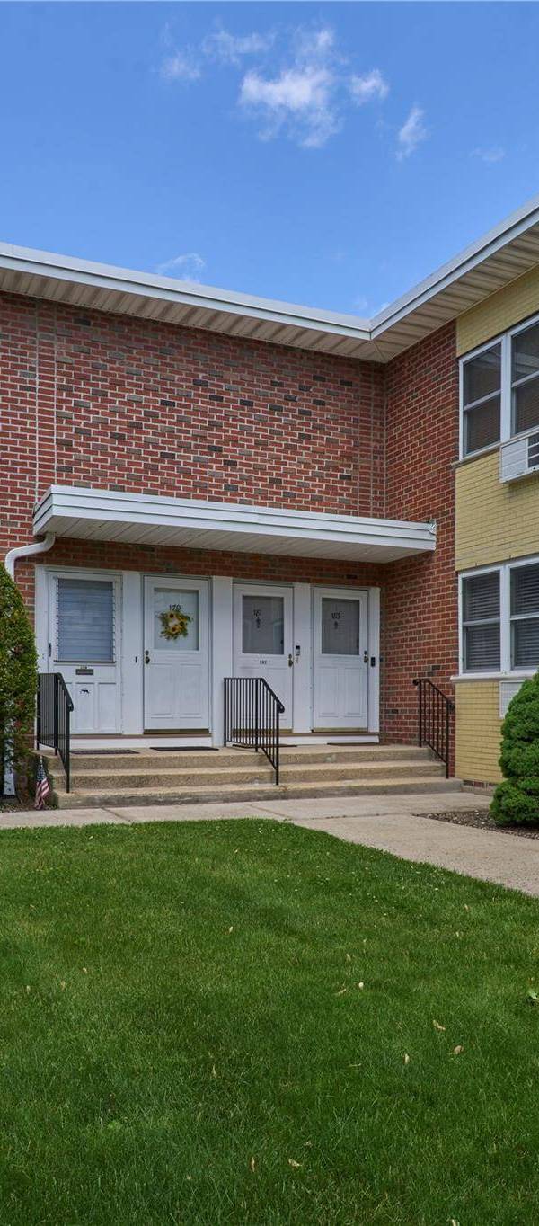 Appartement 1 chambre à Vendre à West Babylon - New York - USA