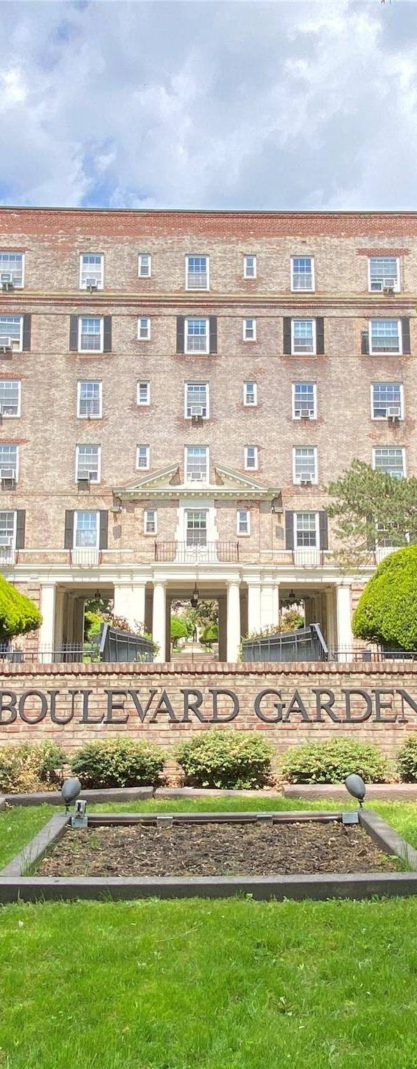 Appartement 1 chambre à Vendre à Woodside - New York - USA