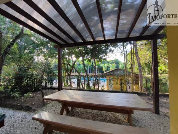 Apartamento com 1 Suíte à Venda em Açu da Torre – Mata de São João – BA