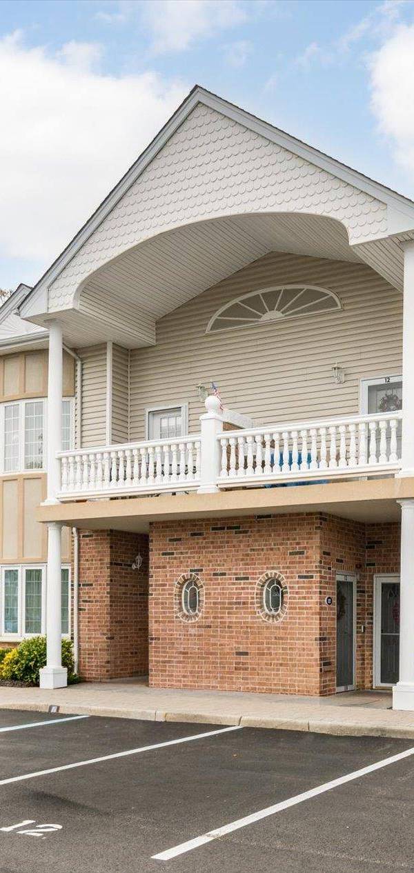 Apartamento com 2 Quartos à Venda em Amityville - Nova Iorque - EUA