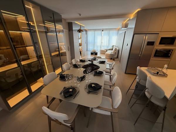 Apartamento com 2 Quartos à Venda em Balneário Camboriú - Santa Catarina - Brasil