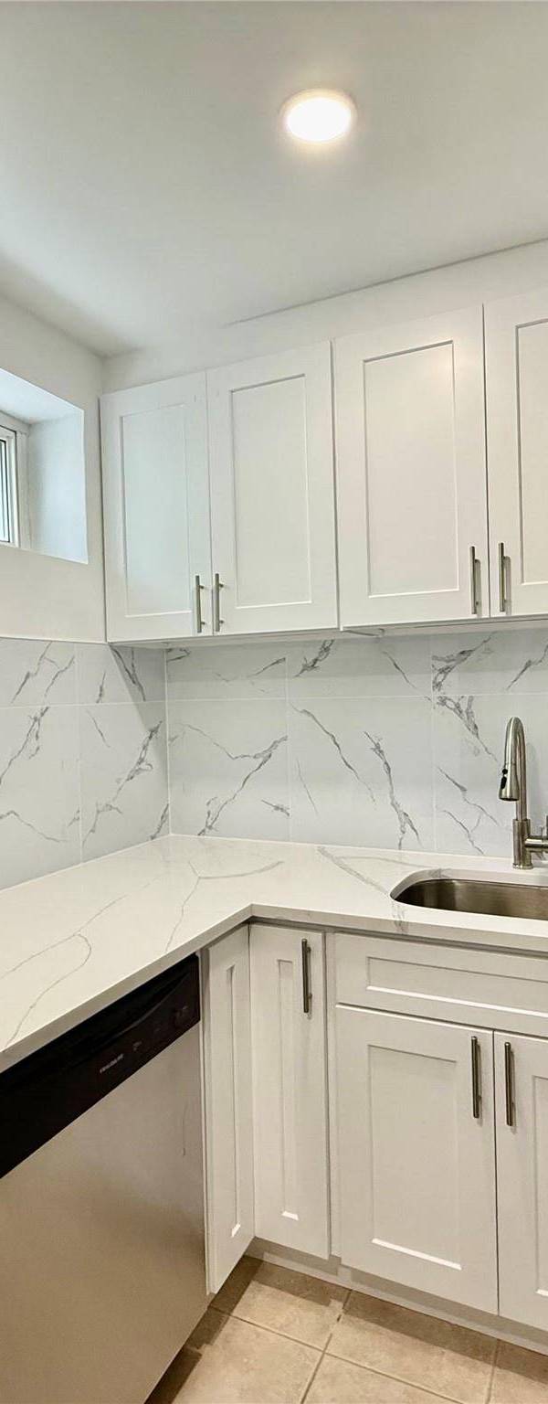 Apartamento de 2 Dormitorios en Venta en Bayside - Nueva York - EE. UU.