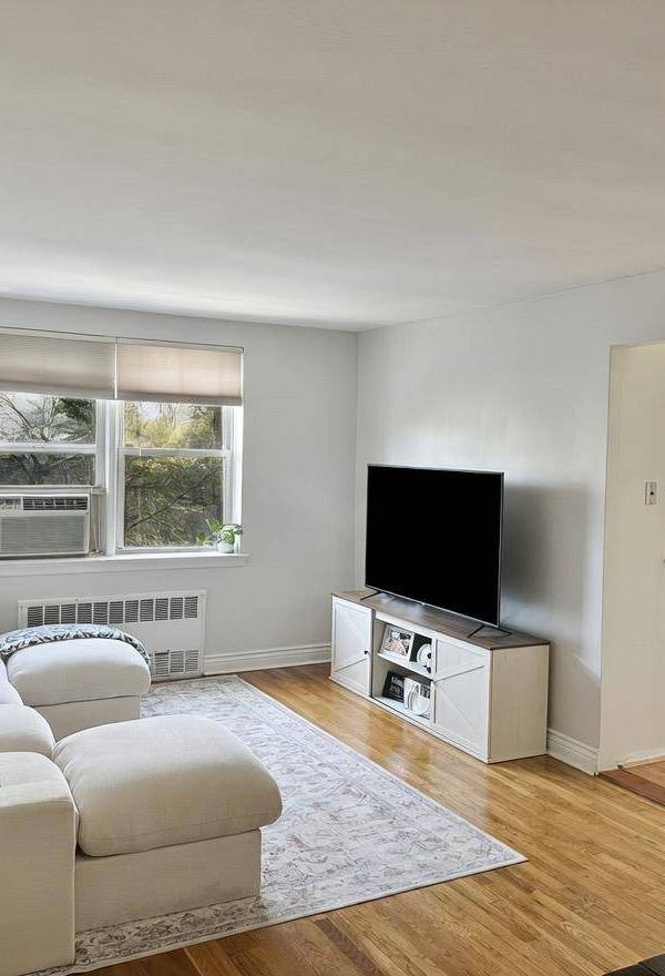 Apartamento de 2 Dormitorios en Venta en Bronx - Nueva York - EE. UU.