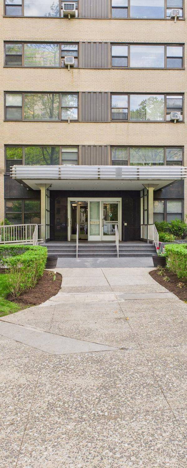 Apartamento de 2 Dormitorios en Venta en Bronx - Nueva York - EE. UU.
