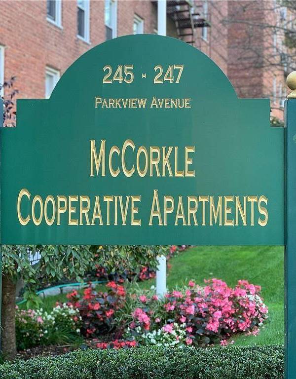 Apartamento com 2 Quartos à Venda em Bronxville - Nova Iorque - EUA