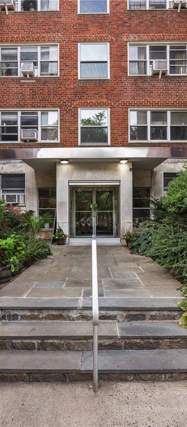 Apartamento com 2 Quartos à Venda em Bronxville - Nova Iorque - EUA
