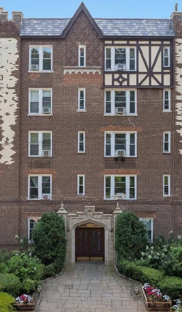 Apartamento com 2 Quartos à Venda em Bronxville - Nova Iorque - EUA