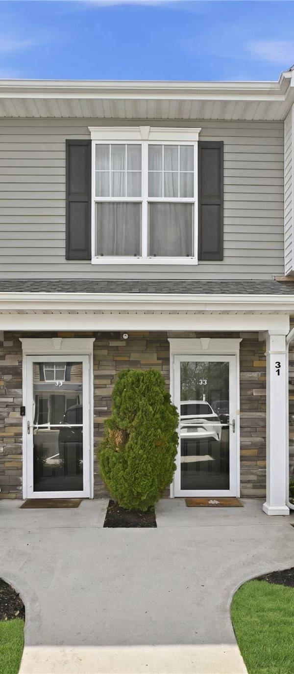 Apartamento de 2 Dormitorios en Venta en Central Islip - Nueva York - EE. UU.