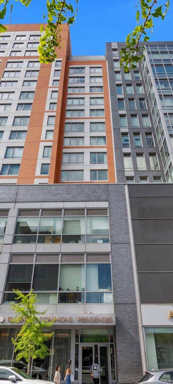 Apartamento com 2 Quartos à Venda em Flushing - Nova Iorque - EUA