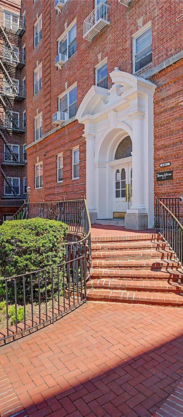Appartement 2 chambres à Vendre à Forest Hills - New York - USA
