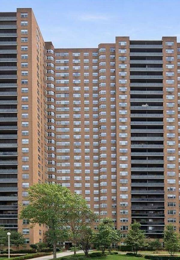 Appartement 2 chambres à Vendre à Forest Hills - New York - USA