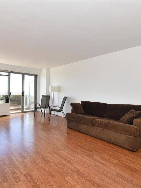 Apartamento com 2 Quartos à Venda em Jamaica Estates - Nova Iorque - EUA