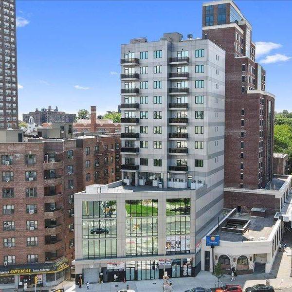 Apartamento com 2 Quartos à Venda em Kew Gardens - Nova Iorque - EUA