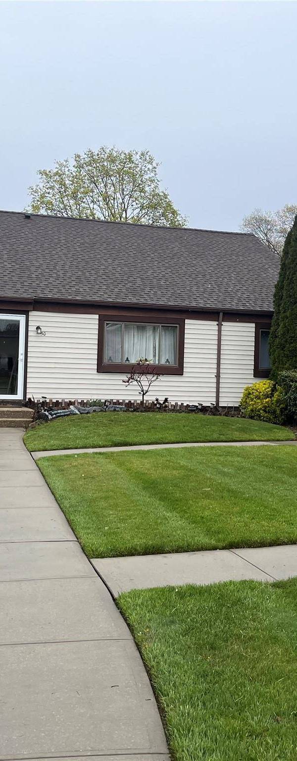 2 Bedroom Home for Sale in Middle Island - New York - USA