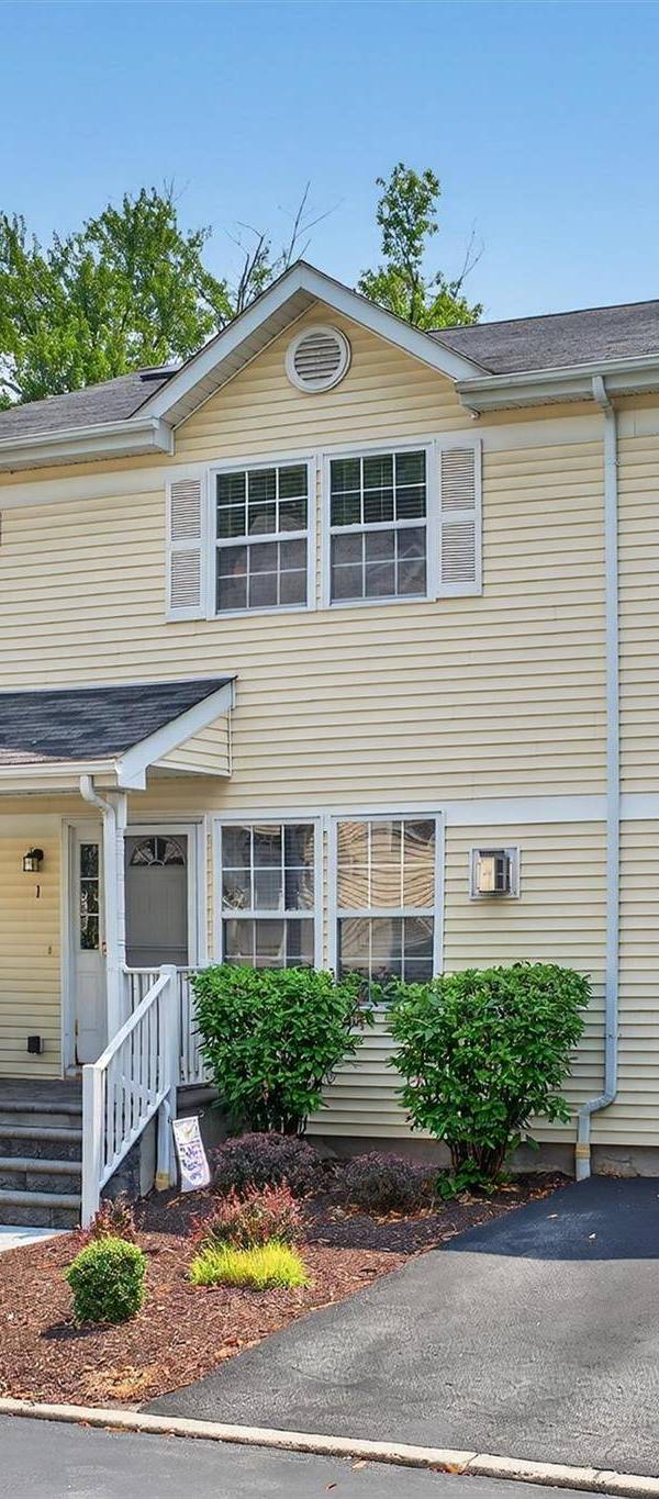 2 Bedroom Home for Sale in Middletown - New York - USA