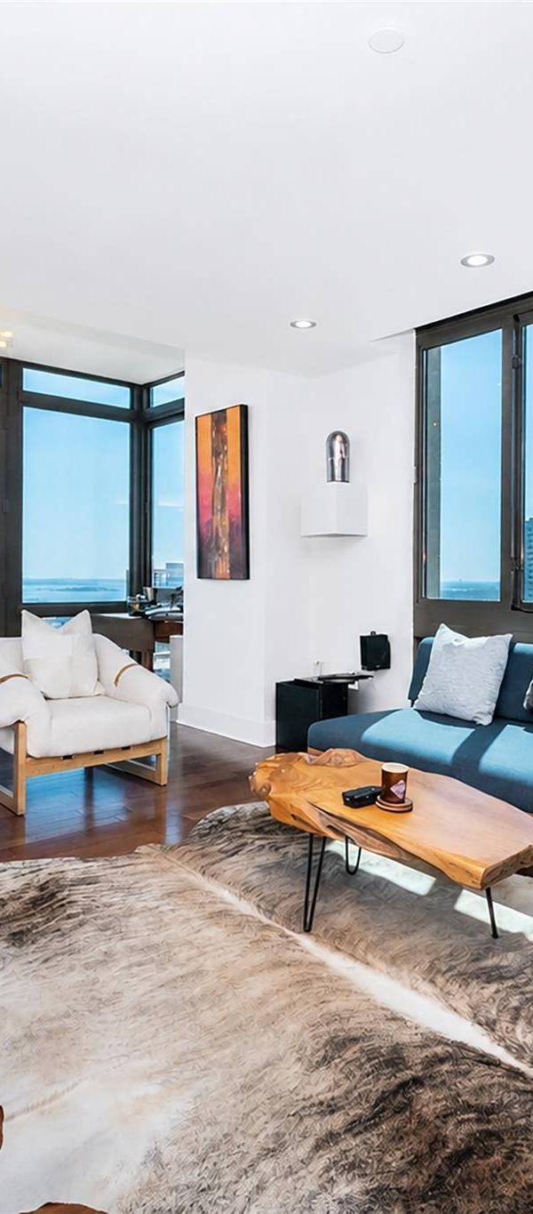 Apartamento com 2 Quartos à Venda em New Rochelle - Nova Iorque - EUA