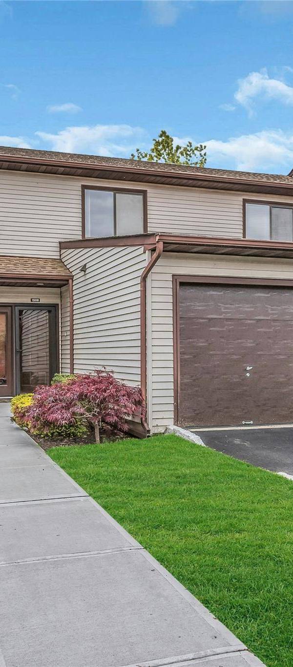 Apartamento de 2 Dormitorios en Venta en Oceanside - Nueva York - EE. UU.