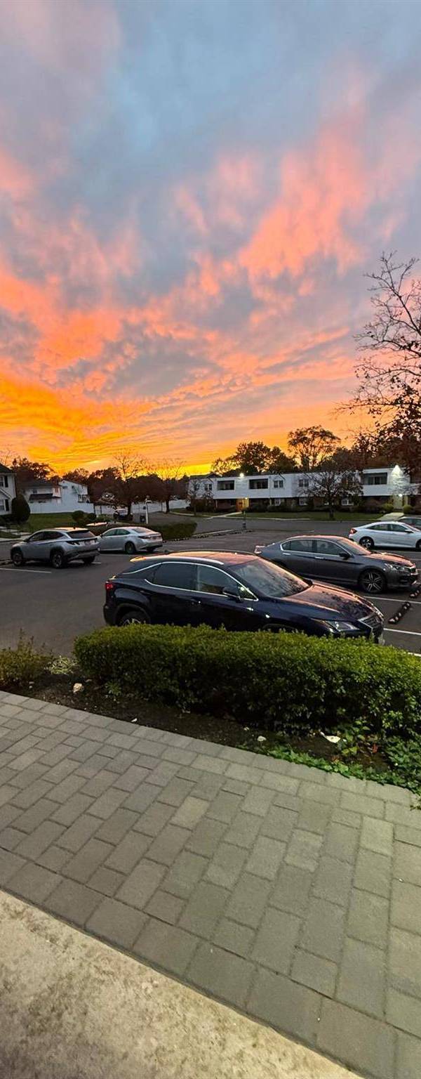 Apartamento com 2 Quartos à Venda em Plainview - Nova Iorque - EUA